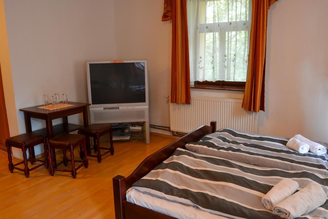 Penzion U Parku Rumburk Bagian luar foto